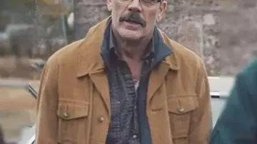 Neighborhood Watch Jeffrey Dean Morgan Chaqueta marrón usada por Ed Deerman (Jeffrey Dean Morgan) en Neighborhood Watch