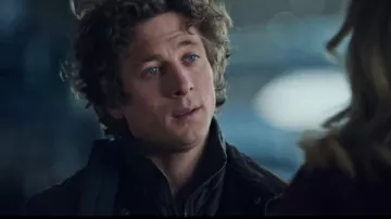 Barbour Ogston Jacket worn by Carmen 'Carmy' Berzatto (Jeremy Allen White) as seen in The Bear (S01E03)