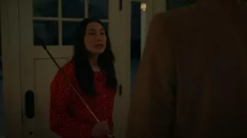 Pyjama Doen Paz porté par Isabel 'Belly' Conklin (Lola Tung) comme on le voit dans L’été où je suis devenue jolie (S03E02)