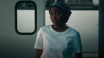 Everybody World Tailored Trash Tee worn by Sydney Adamu (Ayo Edebiri) as seen in The Bear (S04E01)