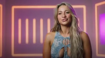 Top de Loba Natalia usado por Mimi Paranihi como se ve en Love Island Australia (S06E01)