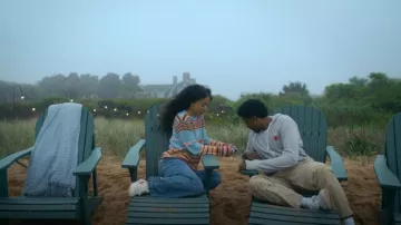 Comme des Garçons PLAY Pixel PLAY Appliqué Zip Hoodie porté par Justin Edwards (Michael Cooper Jr.) comme on le voit dans FOREVER (S01E05)