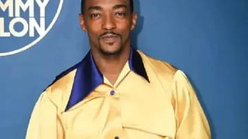 Gordon Gartrell Shirt of Anthony Mackie in The Tonight Show Starring Jimmy Fallon