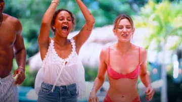 Free People Stevie Camiseta sin mangas sin mangas con encaje en marfil limpio usada por Alexe Godin como se ve en Bachelor in Paradise (T10E04)