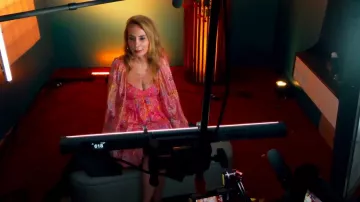 Vestido corto Fiora de Hemant & Nandita en rosa usado por April Kirkwood como se ve en Bachelor in Paradise (S10E04)