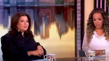 Blusa bordada ZImmermann Rhiannon usada por Ana Navarro como se ve en The View el 15 de julio de 2025