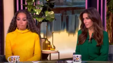 Gabriela Hearst Pull à col roulé en cachemire tie-dye Daina porté par Sunny Hostin comme on le voit dans The View le 23 juillet 2025