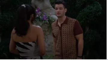 PJ Paul Jones Contrast 70s Vintage Polo usado por Kyle Abbott (Michael Mealor) como se ve en The Young and the Restless el 21 de julio de 2025