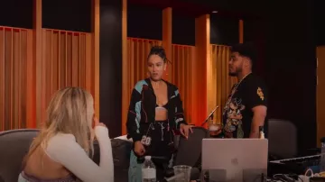 Pretty Little Thing Black Varsity Pantalon de survêtement porté par Jenna Andrews comme on le voit dans Hitmakers (S01E02)