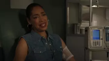 Mother The Sleeveless Knotted Exes Shirt worn by Tommy Vega (Gina Torres) as seen in 9-1-1: Lone Star (S05E09)