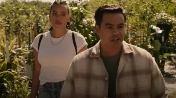 Agolde Adine Shrunken Tee worn by Nancy Gillian (Brianna Baker) as seen in 9-1-1: Lone Star (S05E11)