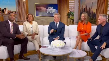 Elie Tahari Mélange Blazer usado por Robin Roberts como se ve en Good Morning America el 23 de julio de 2025