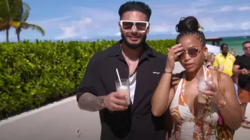 Off-White Paint Arrow Slim Short-Sleeve T-Shirt 'Black/White' worn by Pauly D as seen in Jersey Shore: Family Vacation (S08E09)