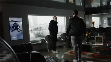 Adidas Superstar Legacy portée par Odafin 'Fin' Tutuola (Ice-T) comme on le voit dans Law & Order : Special Victims Unit (S26E11)