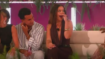 MIssguided Plunge Neck Dress worn by Emily Morann as seen in Love Island (S12E11)