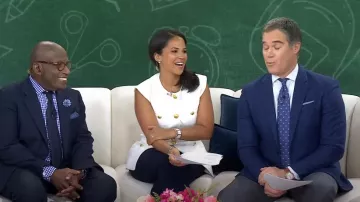 Veronica Beard Tamara Linen Vest in Off-White worn by Laura Jarrett as seen in Today on July 25, 2025