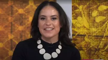 Kenneth Jay Lane 22K-Gold-Plated & Enamel Collar Necklace worn by Donna Farizan as seen in Today with Jenna & Friends on July 25, 2025