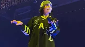 Billie Eilish Dublin Hit Me Hard and Soft Tour Jersey