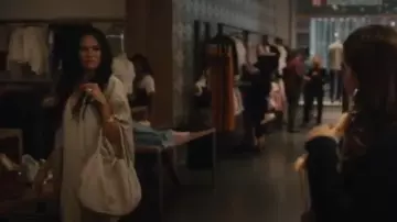 Oliveve Ellis Hobo Leather Tote worn by Lottie (Simone Kessell) as seen in Yellowjackets (S03E03)