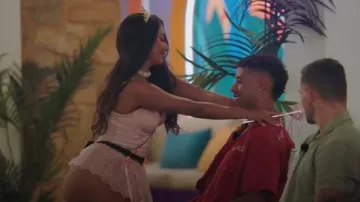 Shein Temporada de bodas Serie madura Empalme de encaje Anillo de acero Bodycon Sexy Lencería Vestido Traje usado por Shakira Khan como se ve en Love Island (S12E22)