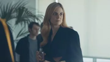 Mugler Cut Out Blazer worn by Jana Castro (Melina Matthews) as seen in Olympo (S01E06)