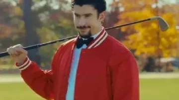Bad Bunny Veste Letterman Rouge (Bad Bunny) en Happy Gilmore 2
