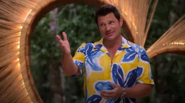 Vilebrequin Raia Chemise à fleurs boutonnée sur le devant portée par Nick Lachey comme on le voit dans Perfect Match (S03E02)