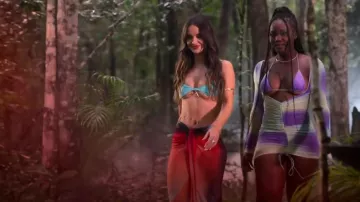 Jupe Baobab Nia portée par Sandy Gallagher comme on le voit dans Perfect Match (S03E01)