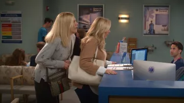 Anne Klein A Hinge Tote Bag worn by Leanne (Leanne Morgan) as seen in Leanne (S01E02)