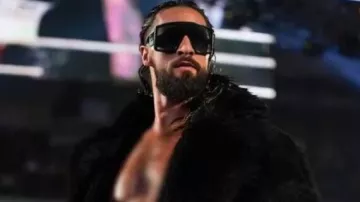 Monday Night RAW Chaqueta de Piel de Cuero Negra usada por Seth Rollins en Aleister Black vs Seth Rollins - WWE Raw - 9/03/2020