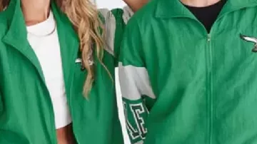 Chaqueta con cremallera completa Aeropostale Eagles en Los Philadelphia Eagles REVELARON algunas NOTICIAS EMOCIONANTES del campo de entrenamiento ... (Campbell, Dillon y MÁS)