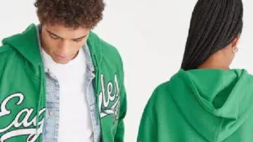 Sudadera con capucha y cremallera completa Philadelphia Eagles Script en una semana en la vida del campamento de entrenamiento de la NFL | Acceso total