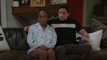 Yiulangde Holiday Pink Bow Pajamas worn by Dr. Nicole Dupree Richardson (Daphnée Duplaix) as seen in Beyond the Gates (S01E93)