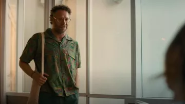 Camisa de algodón bordada con cuello de campamento Milano de los años 50 de Monitaly usada por Will (Seth Rogen) como se ve en Platonic (S02E02)
