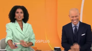 Blazer sastre de Boss Jaleda usado por Adriana Díaz como se ve en CBS Mornings el 31 de julio de 2025
