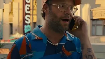 Camisa hawaiana azul de Seth Rogen usada por Will (Seth Rogen) en Platonic (S02)