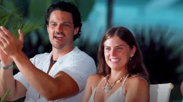 House of Harlow Seashell Charm Necklace worn by Jess Edwards as seen in Bachelor in Paradise (S10E06)