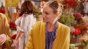 Sarah Jessica Parker Yellow Scalloped Coat worn by Carrie Bradshaw (Sarah Jessica Parker) in And Just Like That… (S03E04)