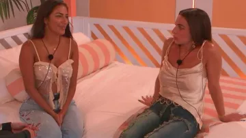 Pretty Little Thing Draped Asymmetric Top worn by Toni Laites as seen in Love Island (S12E49)