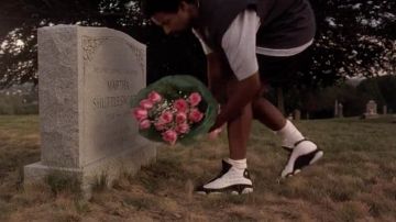 The pair of Nike shoes of Jake Shuttlesworth (Denzel Washington) in He got Game