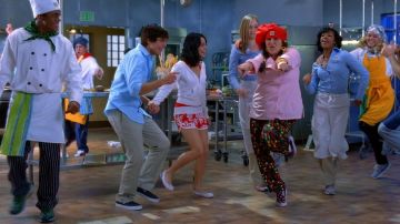 the slip-on Vans pattern of the cooker in High school music hall 2