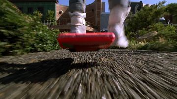 Sneakers Nike Air Mag of Marty McFly (Michael J. Fox) in Back to the future II