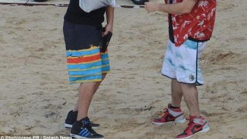 Las zapatillas rojas Nike Air Jordan 1 usadas por Schmidt (Jonah Hill) en la película 22 Jump Street