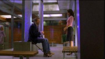 Sneakers Asics Gel Nimbus VIII of Hugh Laurie in Dr. House