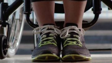 Felicity's Nike tr Fit gratis en Arrow