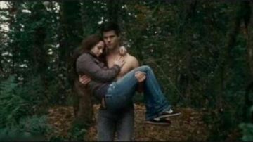 The Nike Cortez Classic Black of Bella in Twilight, Chapter 4