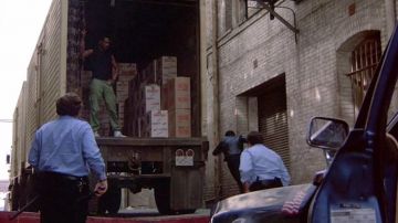 El par de Adidas Country que lleva Axel Foley (Eddie Murphy) en The Beverly Hills Cop