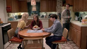 Zapatos Vans usados por Howard Wolowitz (Simon Helberg) en The Big Bang Theory S09E01
