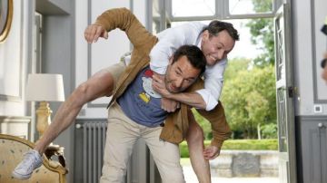 Les baskets Converse de William (Julien Boisselier) dans Sous le même toit