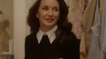 And Just Like That Collared Sweater worn by Char­lotte York (Kristin Davis) in And Just Like That… (S03E10)